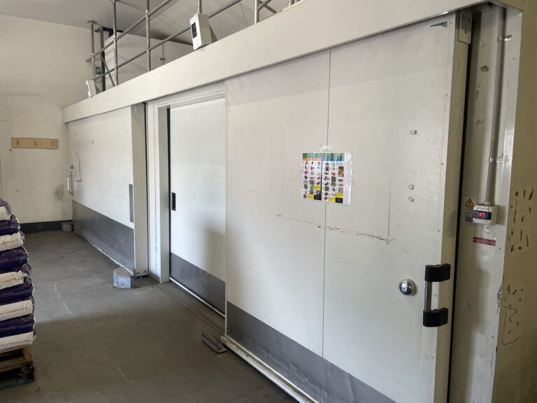 Wholesalers/distributors Refrigeration Service