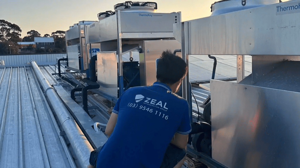 Commercial fridge service technician Melbourne